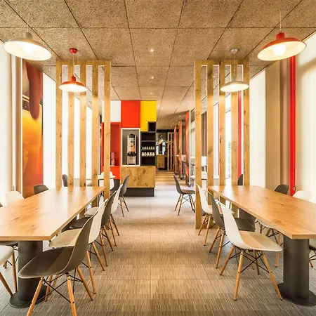 Ibis Seville