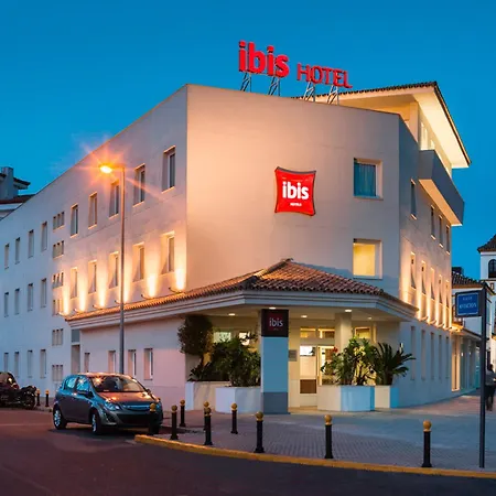Ibis Отель Севилья