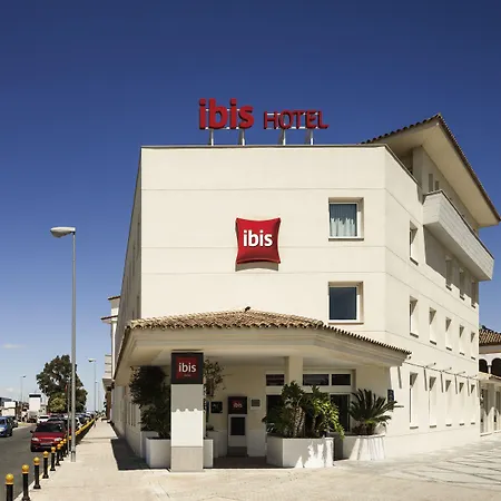Ibis Hotel *