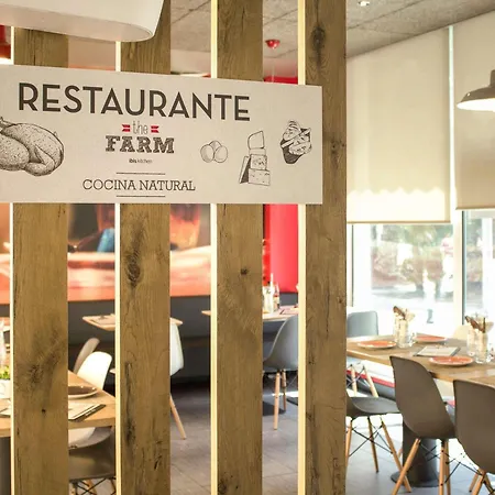 Ibis Hotel Sevilha