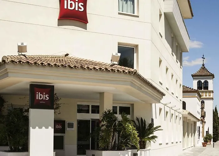 Ibis Hotel *