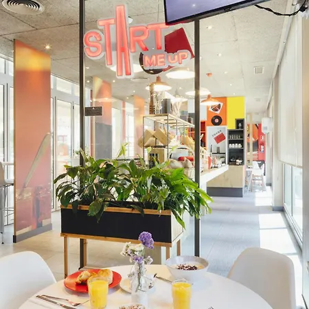 Ibis Hotel Sewilla